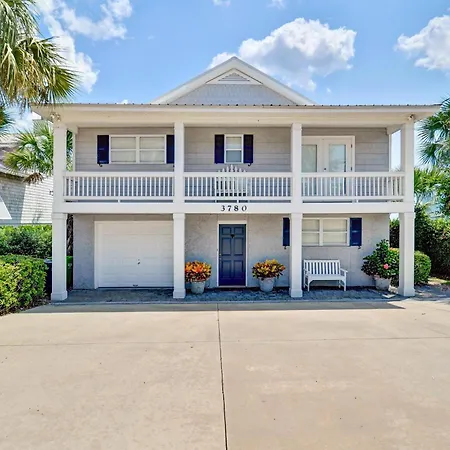 Dogfriendly Duplex Villa